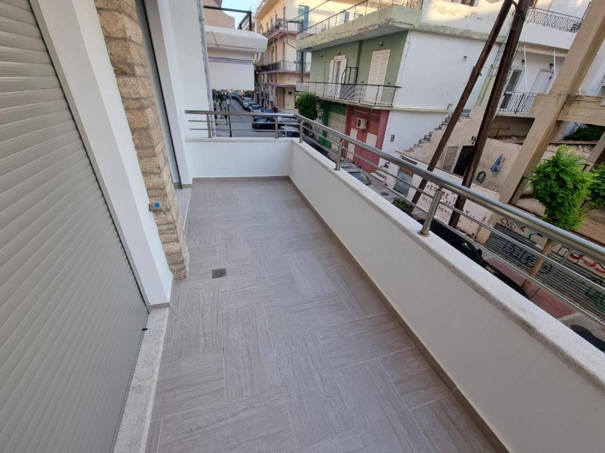 Agora Luxury Apartment 1 Loutraki  Exterior photo